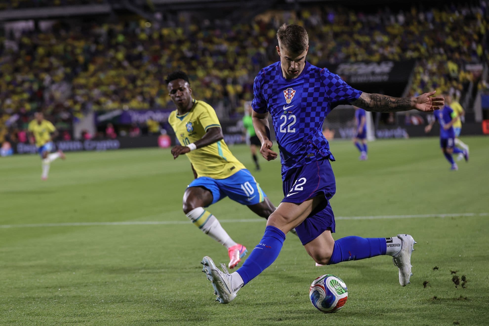 Croacia incorpora un joven talento que promete ser clave en su defensa para el Mundial